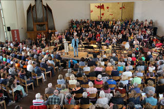 /imgs/kirchentag/vollekirche_L-320x213-20170604.jpg